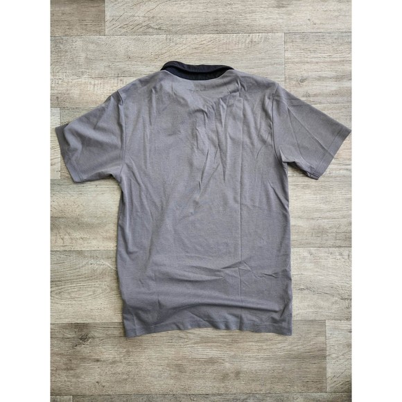 TRAVIS MATHEW Gray Polo with Black Collar (Size Medium) - Picture 3 of 3